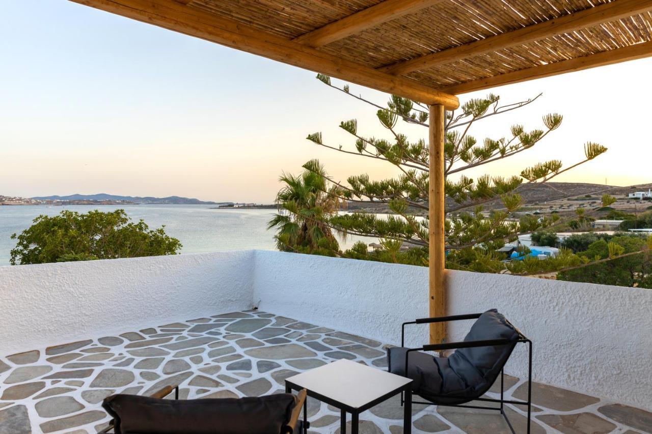 פארוס Omilos Beachfront House מראה חיצוני תמונה