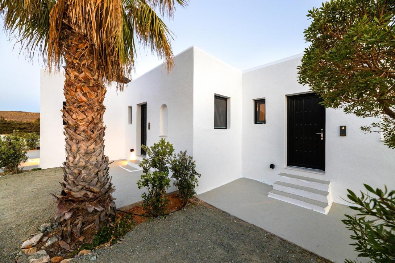 פארוס Omilos Beachfront House מראה חיצוני תמונה