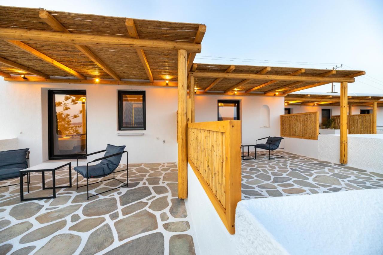 פארוס Omilos Beachfront House מראה חיצוני תמונה