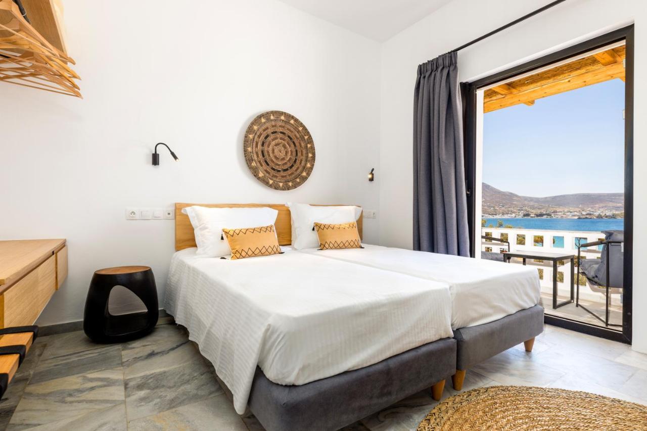 פארוס Omilos Beachfront House מראה חיצוני תמונה