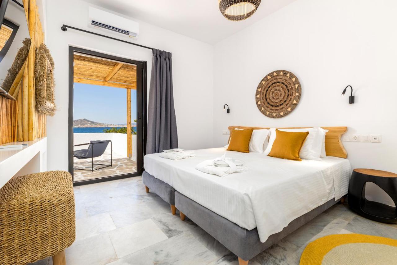פארוס Omilos Beachfront House מראה חיצוני תמונה